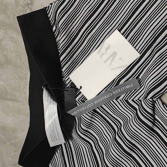 New Zara midi biker short black white strip size S_M - Picture 7 of 8
